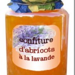 confiture-abricots-a-la-lavande.jpg